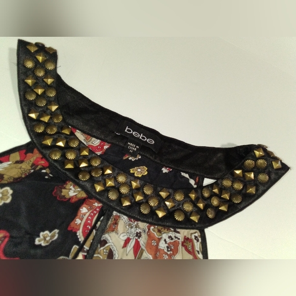 🖤BEBE STUDDED SILK ASIAN Y2K FLORAL PAISLEY TOP WOMEN'S SIZE MEDIUM - Picture 2 of 7